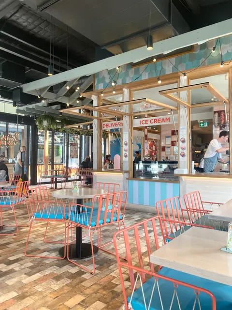 Betty's Burgers