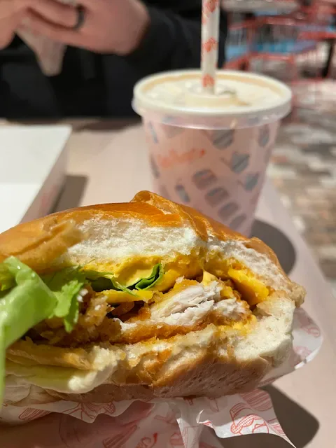 Betty's Burgers