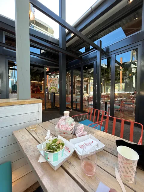 Betty's Burgers
