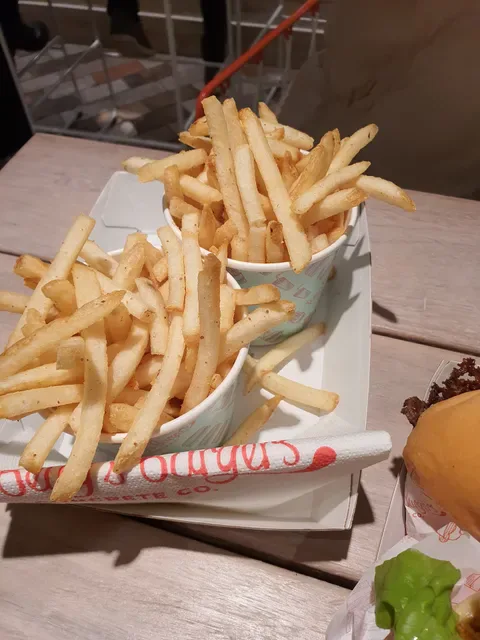 Betty's Burgers