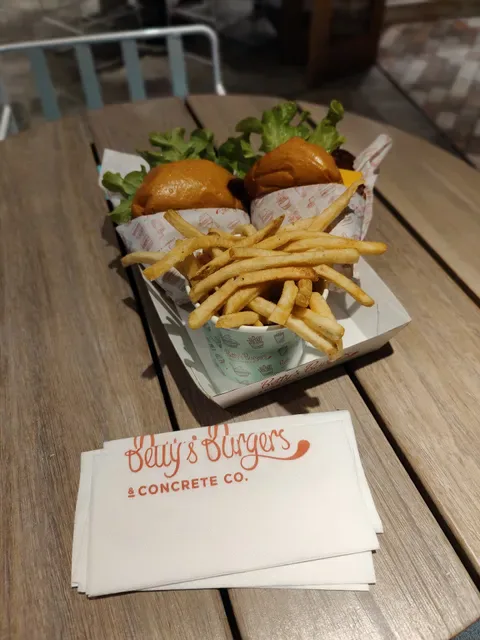 Betty's Burgers