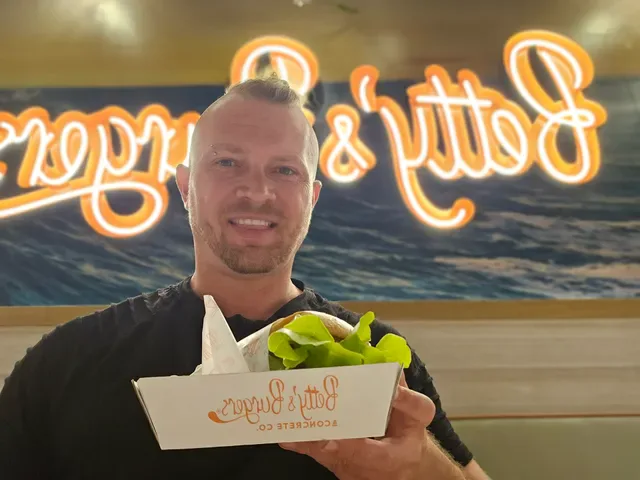 Betty's Burgers