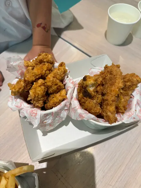 Betty's Burgers