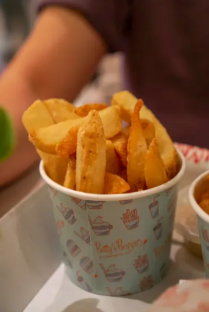 Betty's Burgers