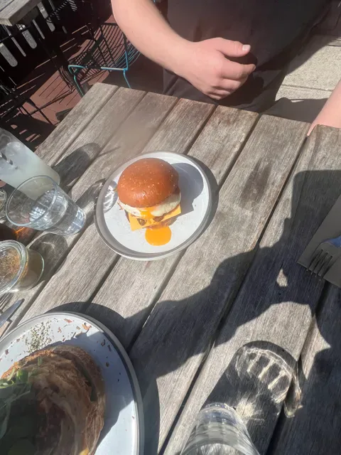 Bezirk Cafe