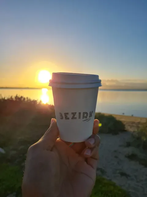 Bezirk Cafe