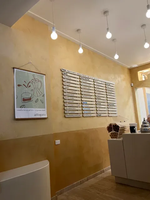 Bianco Latte Gelateria and Italian Desserts