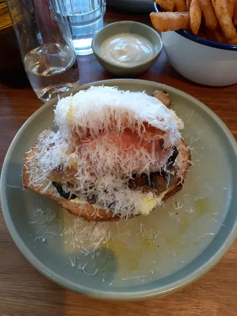 Bicycle Thieves Cafe