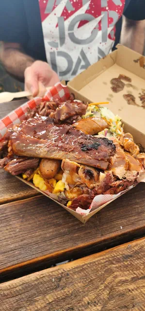 Big Earle's Roadhouse Barbecue
