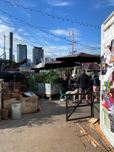 Big Earle's Roadhouse Barbecue