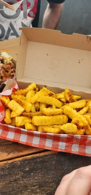 Big Earle's Roadhouse Barbecue