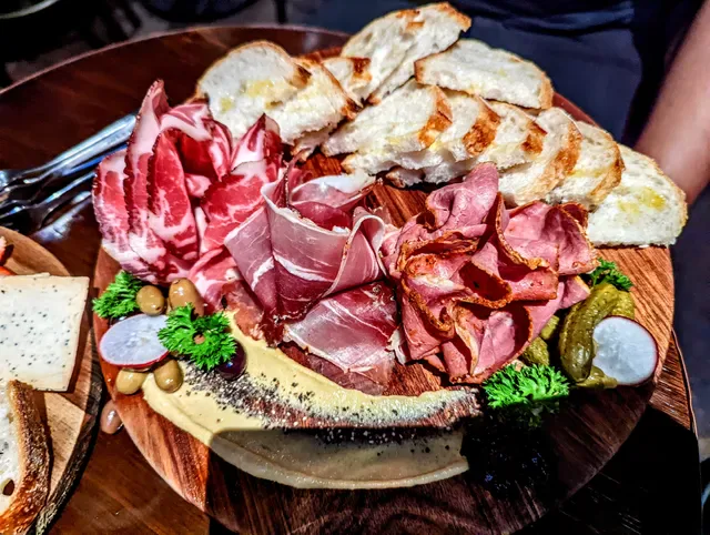 Bijou Bottle Store