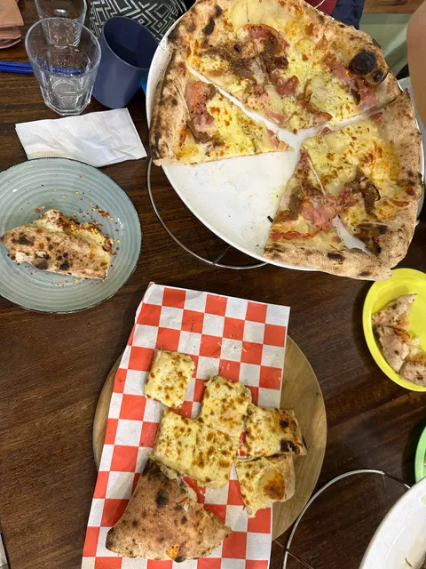 Bill & Ellie's