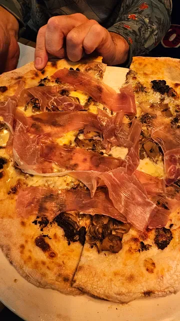 Birichino Cucina & Pizzeria
