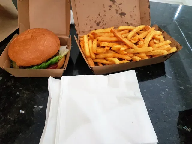 Bite Me - Grill & Burger Bar