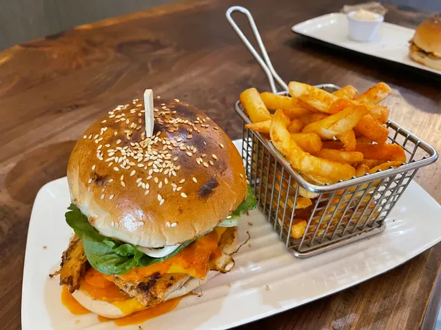 Bite Me - Grill & Burger Bar