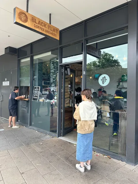 Black Flat Coffee Brewers