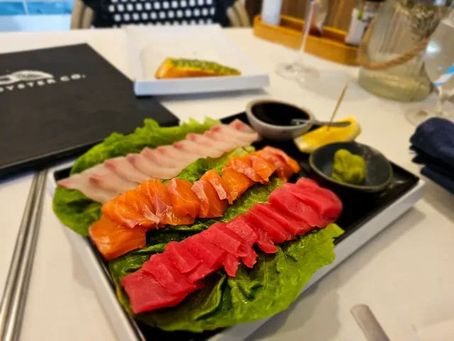 Blu Oyster Co