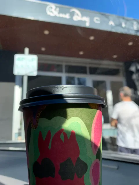 Blue Dog Café.