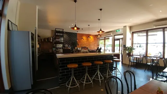 Blue Tongue Bar + Kitchen