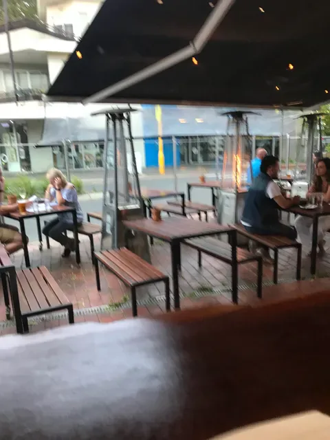 Blue Tongue Bar + Kitchen