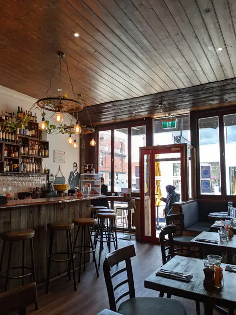 Bon Ap' Petit Bistro