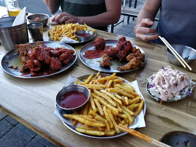 Bon Chicken & Beer