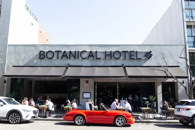 Botanical Hotel