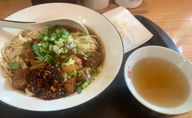 BOWLTIFUL Halal Lanzhou Handmade Noodles Elizabeth
