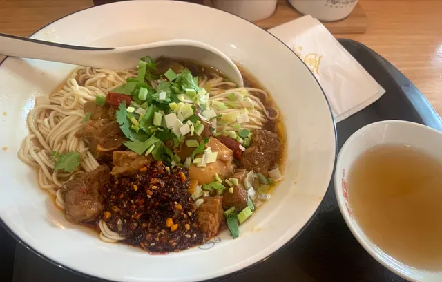 BOWLTIFUL Halal Lanzhou Handmade Noodles Elizabeth