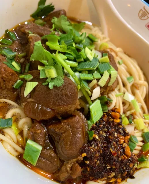BOWLTIFUL Halal Lanzhou Handmade Noodles Elizabeth