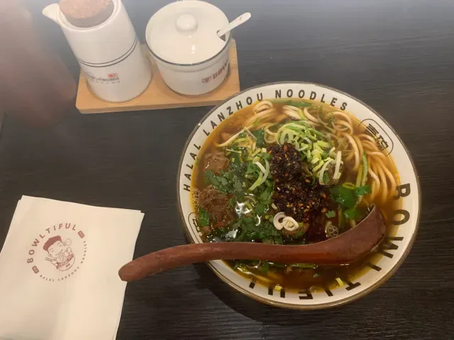 壹碗BOWLTIFUL Halal Lanzhou Handmade Noodles Swanston