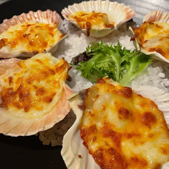 Box Seafood Restaurant