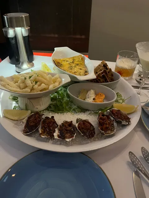Box Seafood Restaurant