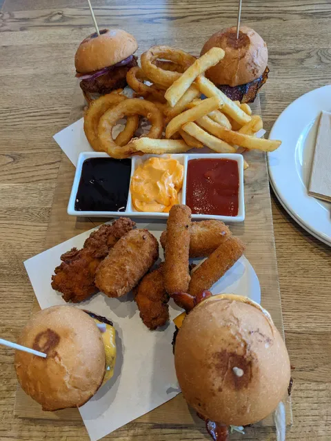 Branded Burgers & Bar