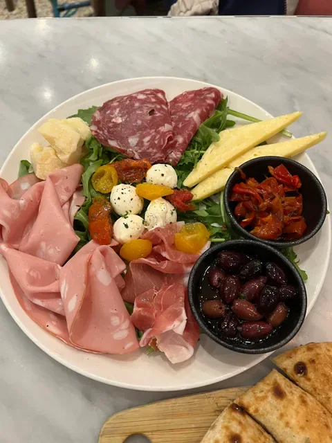 Brunetti Classico Carlton