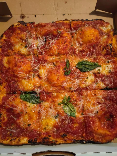 Bruno's Pizza