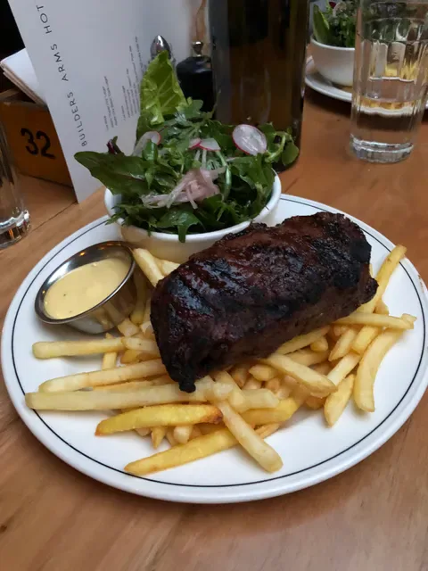 Builders Arms Hotel