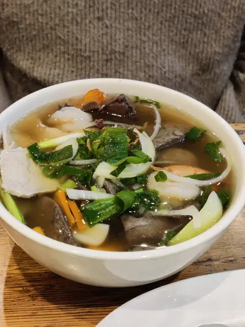 Bun Bo Hue Chu Le