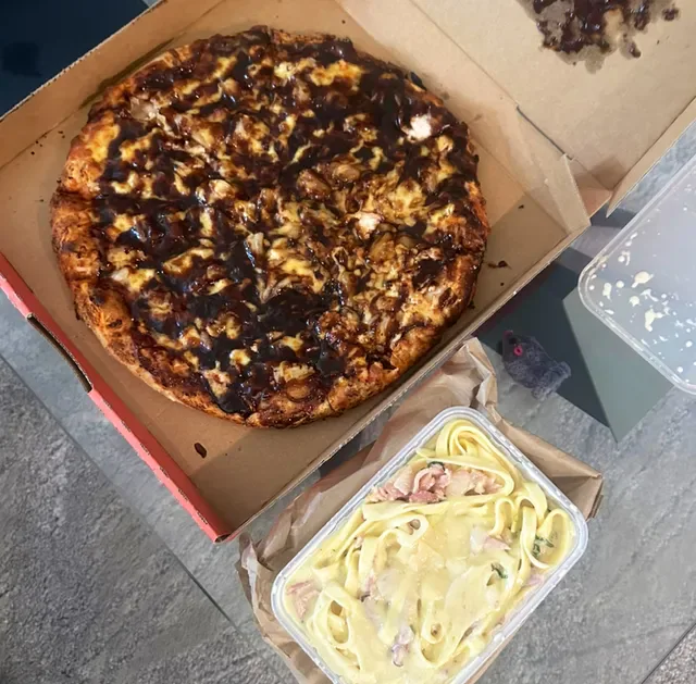Buoy Pizza
