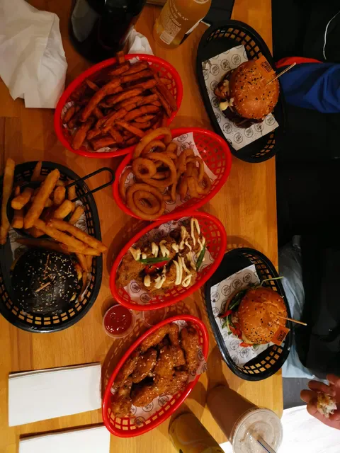 Burger Road - Fairfield