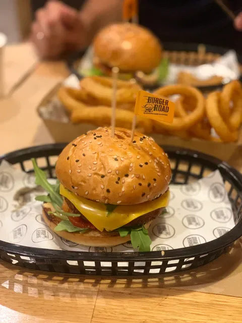 Burger Road - Fairfield