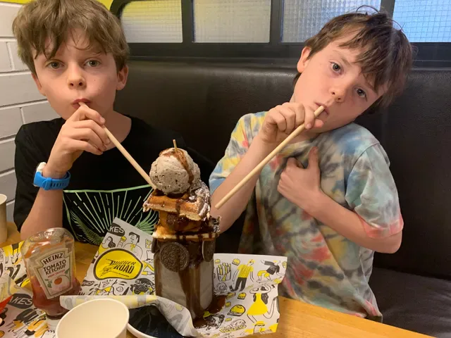 Burger Road - Fairfield