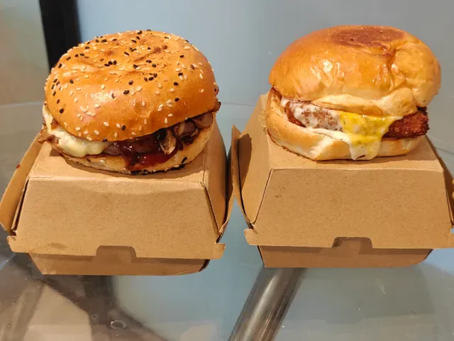 Burger Road - Hawthorn