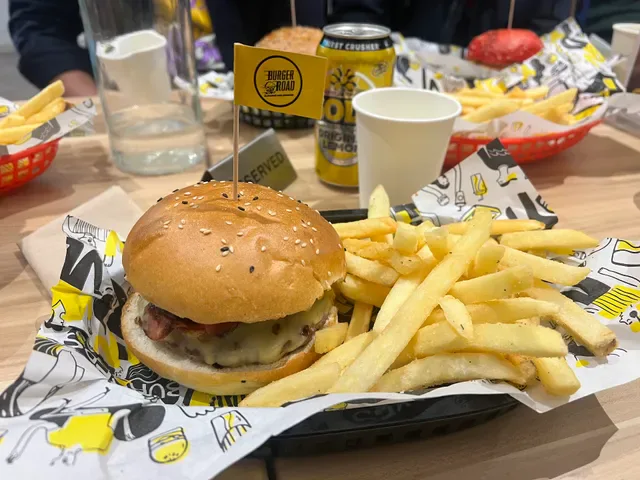 Burger Road - Hawthorn