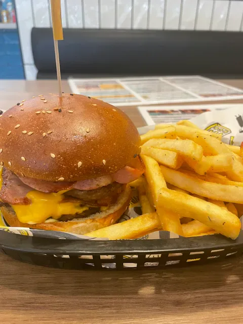 Burger Road - Highett
