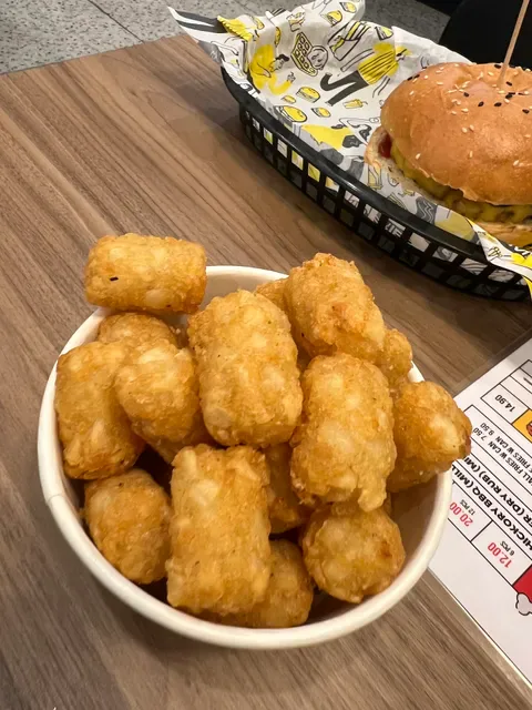 Burger Road - Highett