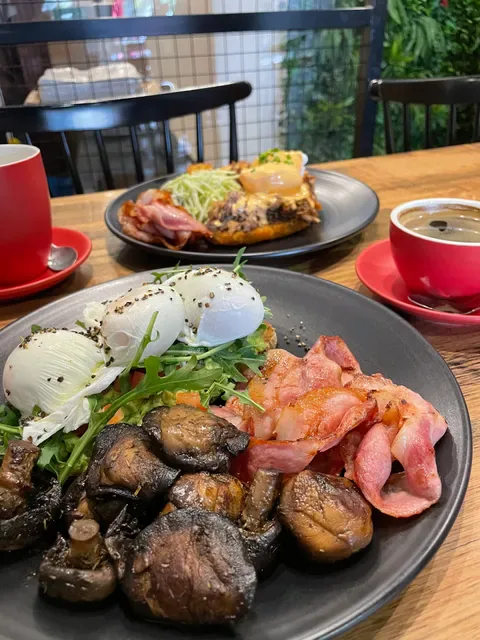 Cafe 130