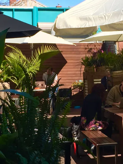 Cafe Azul