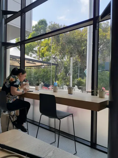 Cafe Cinque Lire